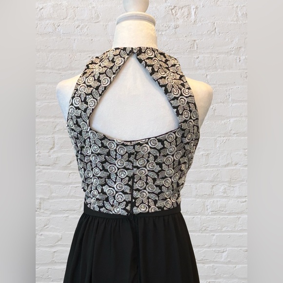 Tawny Two Piece Formal Strapless Long Dress Black & White Size XL Prom NWT - Picture 5 of 9